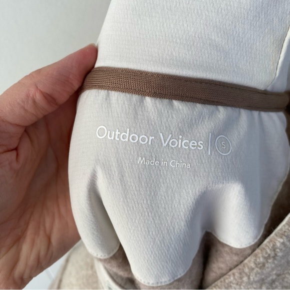 Women's Outdoor Voices MegaFleece Snap Up Hoodie Wool Blend Beige Sz S *stains - Picture 11 of 16